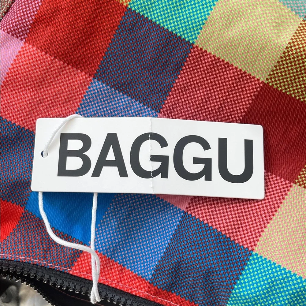 Baggu Madras Medium Crescent - Picture 7 of 7